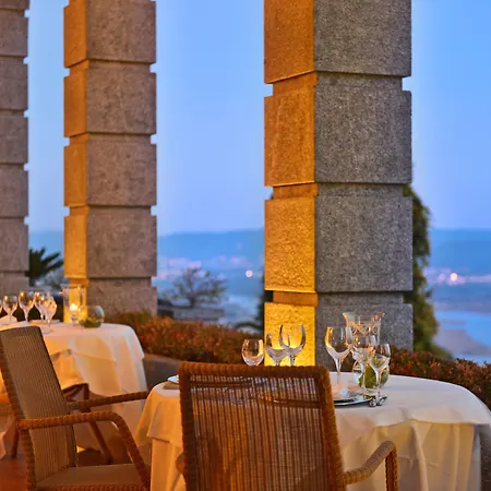 De 4* Βιάνα ντο Καστέλο