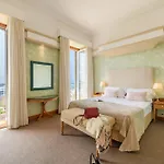 De Hotel