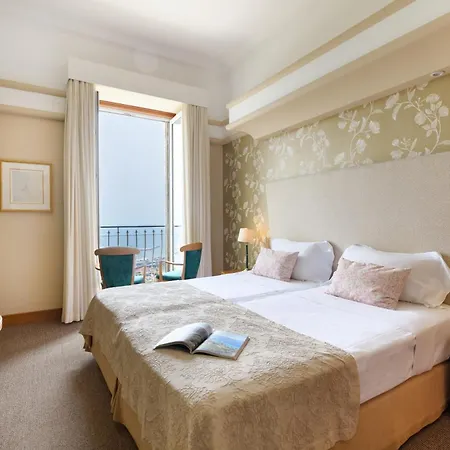 De 4* Βιάνα ντο Καστέλο